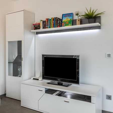 Schmuckstueck Apartment Hilzingen ภายนอก รูปภาพ