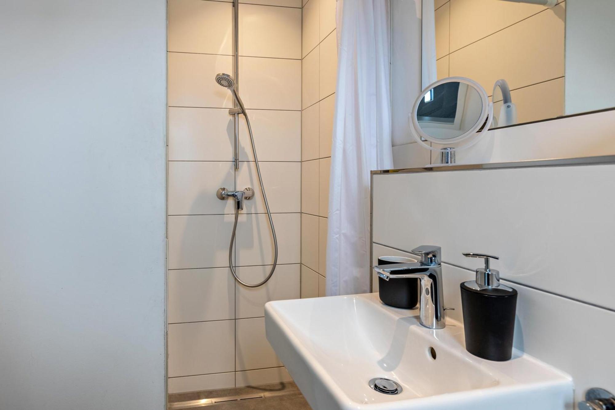 Schmuckstueck Apartment Hilzingen ภายนอก รูปภาพ